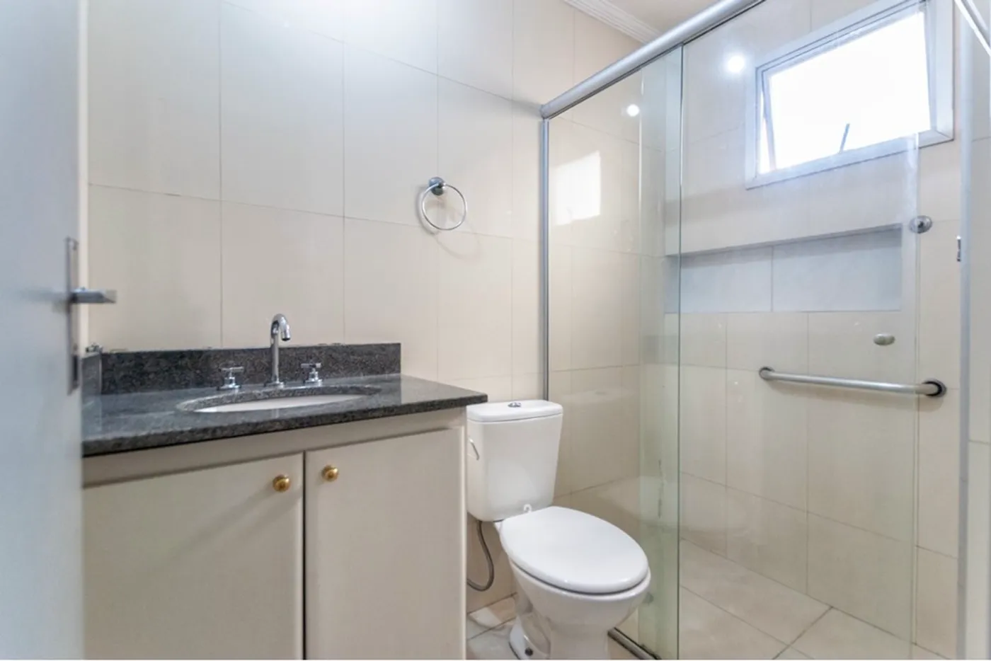 VAMPP 1901 Apto 601191032-47 - REMAX Kasa Exclusividades