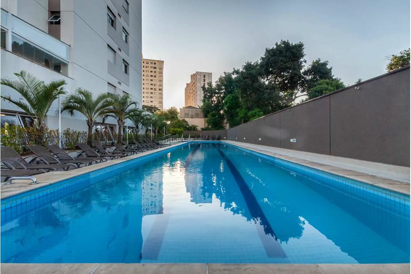 AGC 505 Apto 601191033-72 - REMAX Kasa Exclusividades