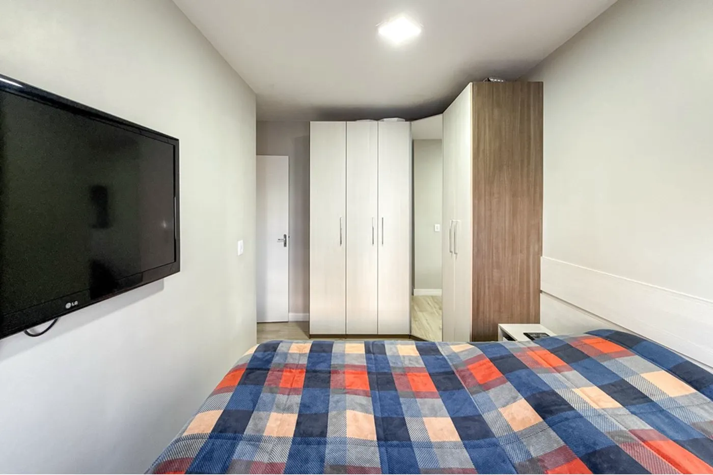 FJC 700 Apto 612651031-46 - REMAX Pillares Exclusividades