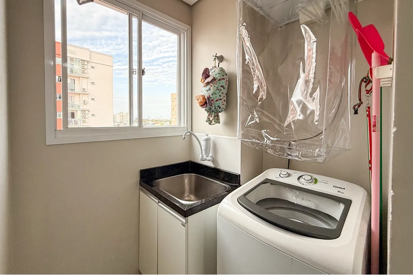 FJC 700 Apto 612651031-46 - REMAX Pillares Exclusividades
