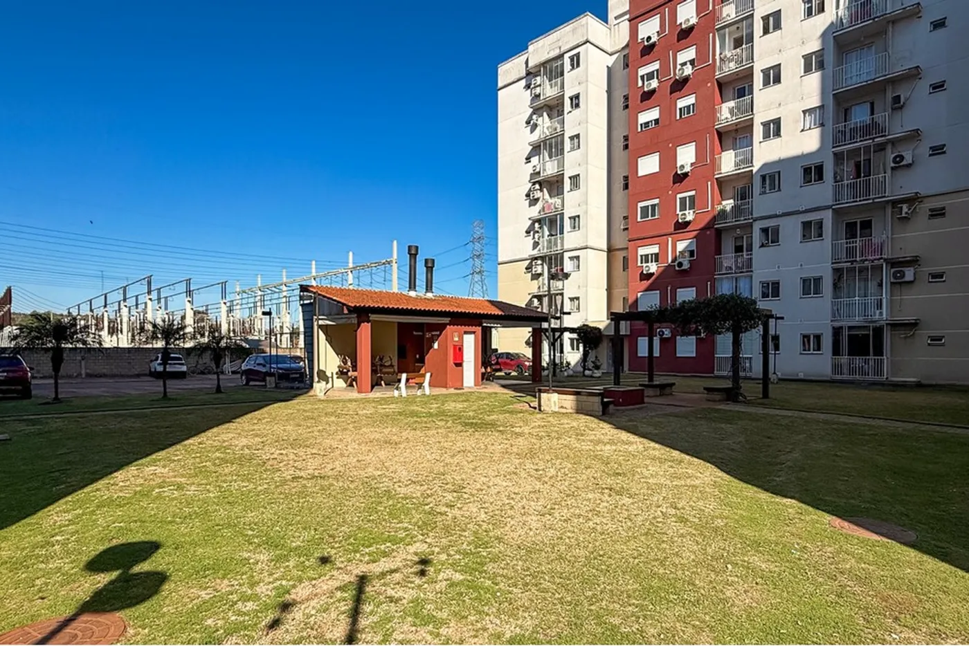 FJC 700 Apto 612651031-46 - REMAX Pillares Exclusividades