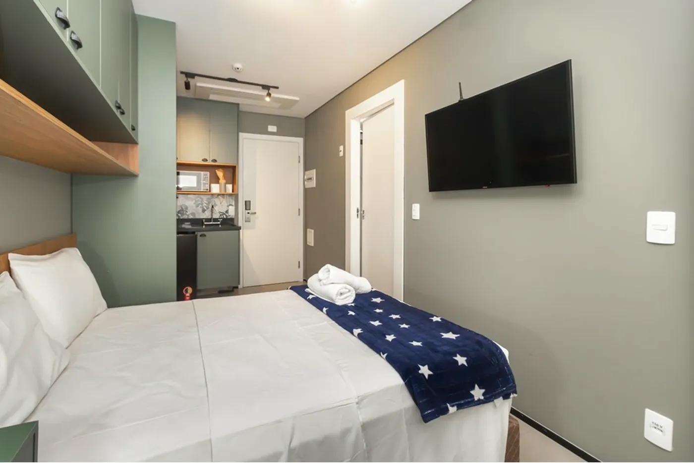 CFC 645 Apto 602231015-4 - Remax Prime Connection Exclusividades