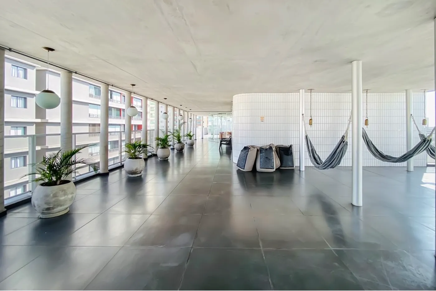 CFC 645 Apto 602231015-4 - Remax Prime Connection Exclusividades