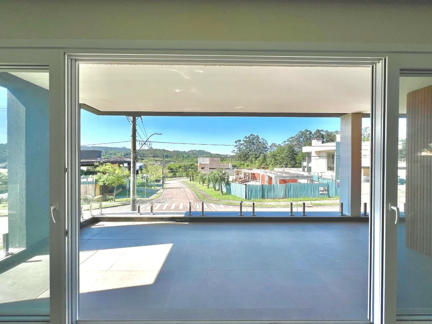 Alphaville Condomínio Lombardia Casa 387 - Dallasanta Avulsos