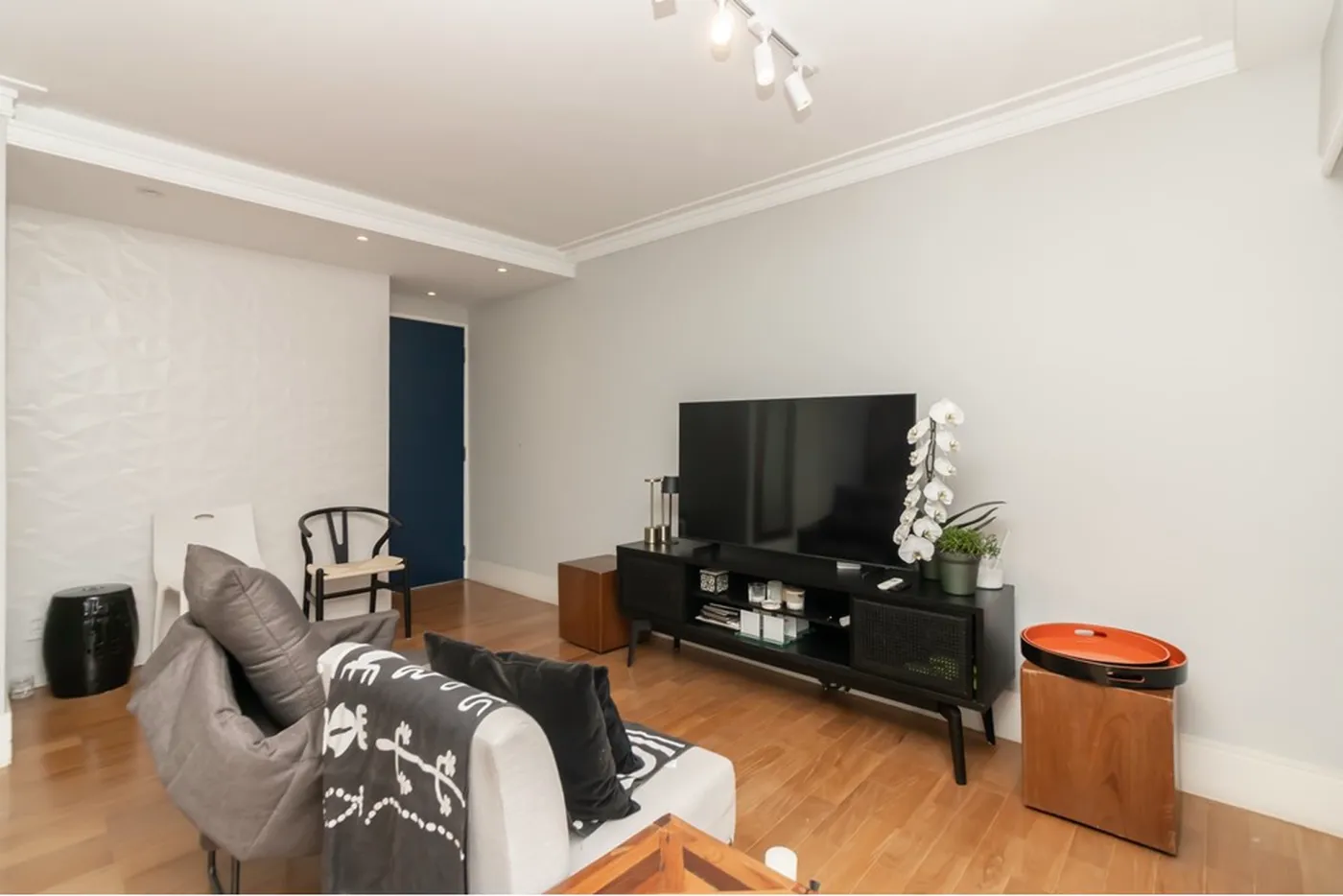 VODCDM 122 Apto 630331102-9 - REMAX Comunità Exclusividades