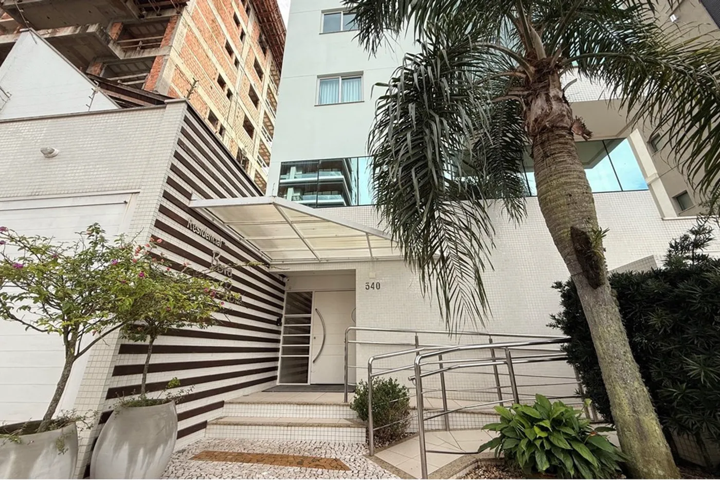 PBCJK 540 Apto 590231010-147 - REMAX Dream On Exclusividades