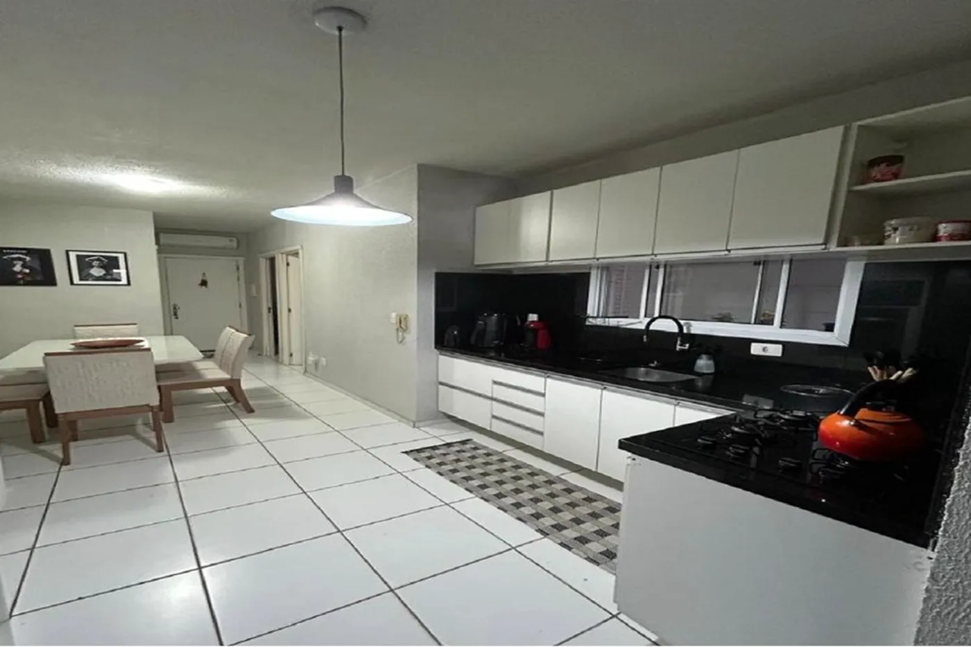 JAJL 300 Casa 612531061-16 - Remax MC3 Exclusividades