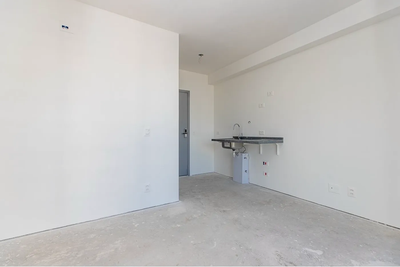 CKDRJ 2070 Apto 601241050-3 - REMAX Ville Exclusividades