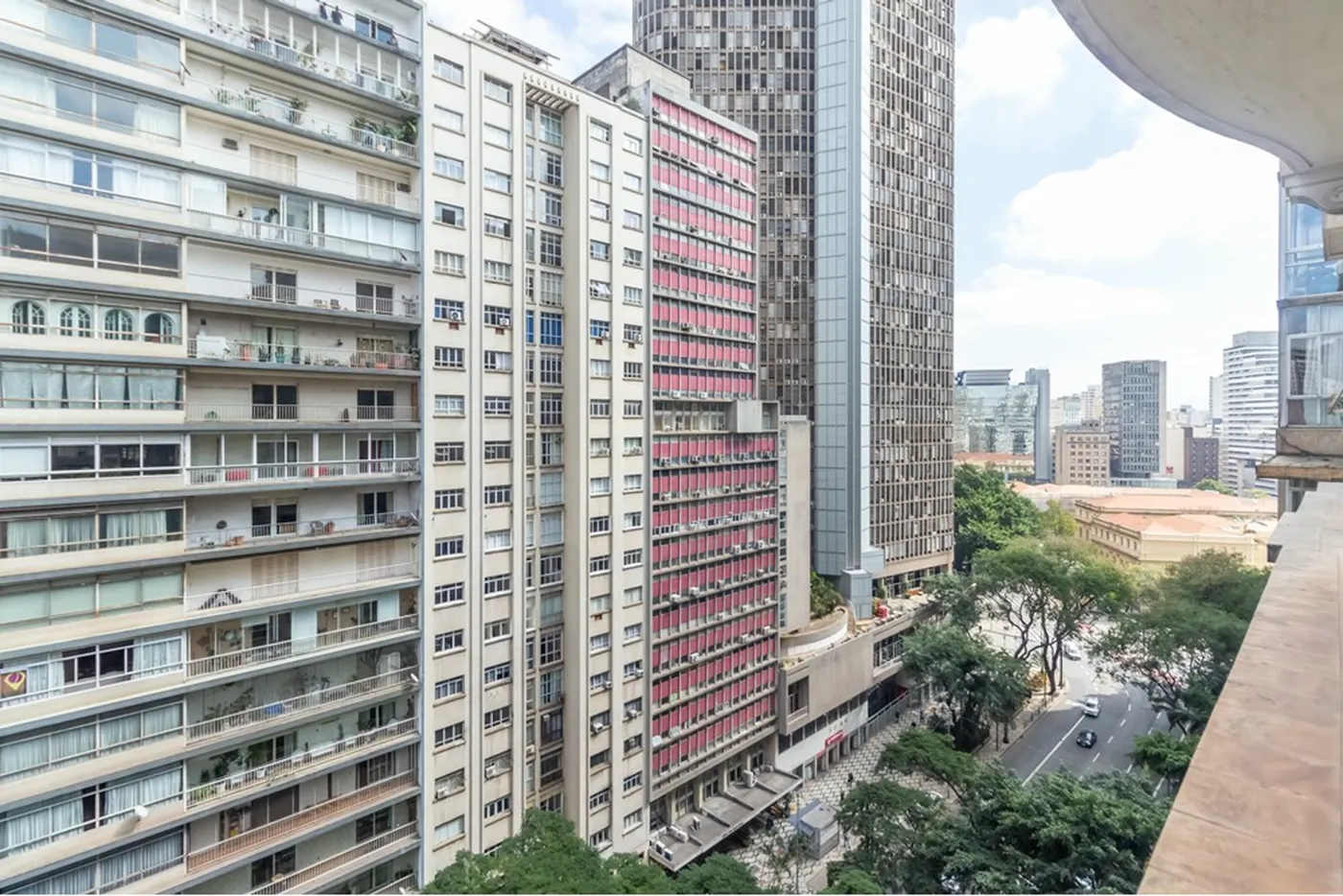 RSL 131 Sala 602291020-36 - REMAX B12 Exclusividades
