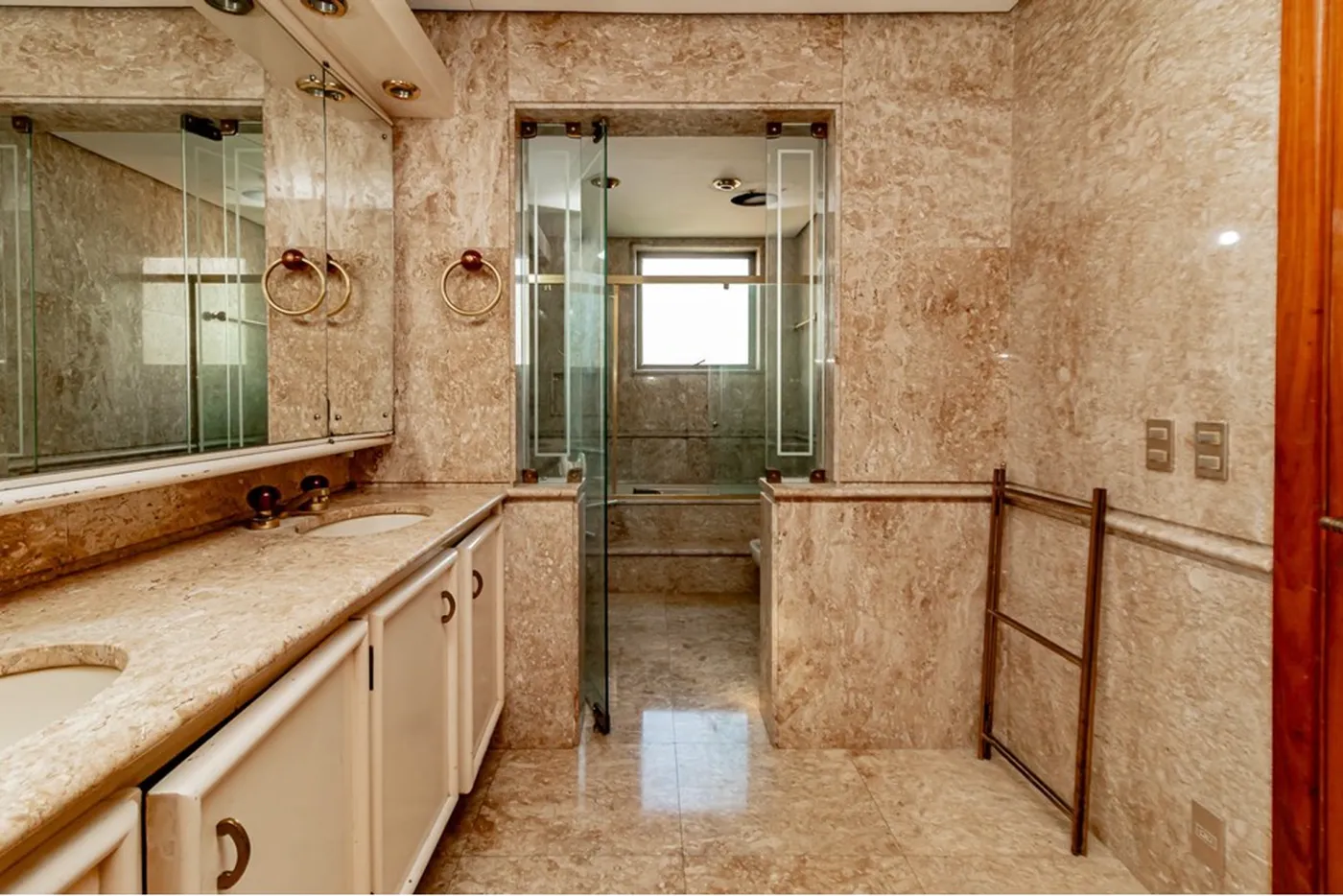 RBVM 115 Apto 610221071-1 - REMAX Donno Exclusividades