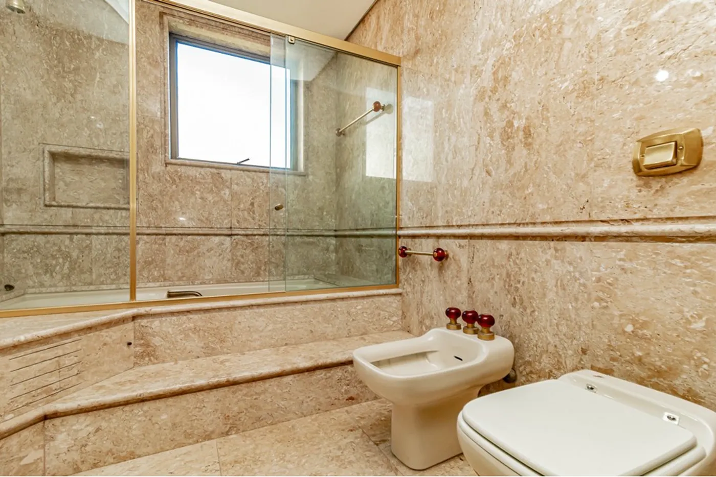 RBVM 115 Apto 610221071-1 - REMAX Donno Exclusividades