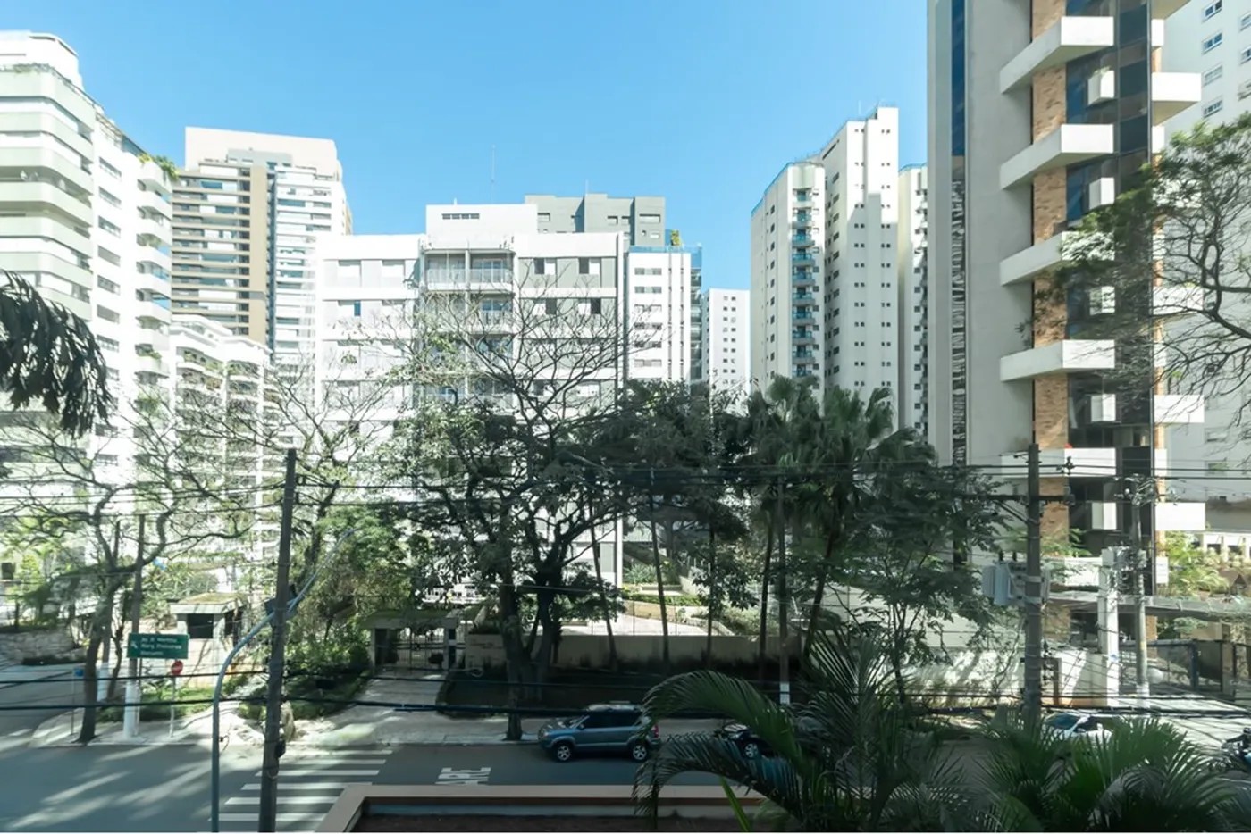 CBÉ 177 Apto 601721032-110 - REMAX Front Exclusividades