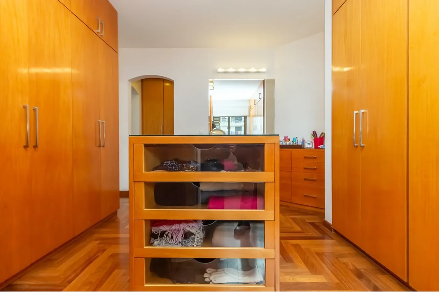 CBP 181 Apto 601721032-108 - REMAX Front Exclusividades