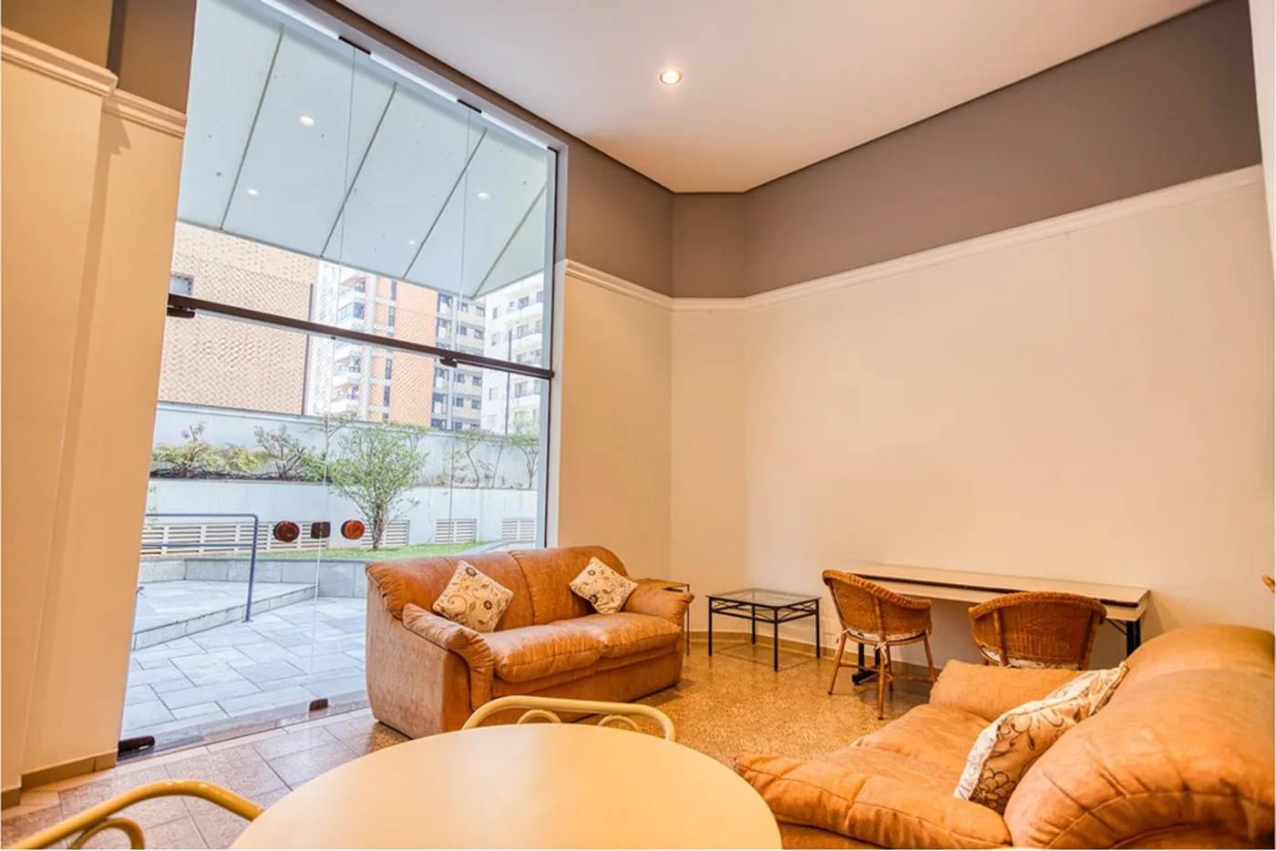 PT 1001 Apto 601081090-18 - REMAX Lepex Exclusividades