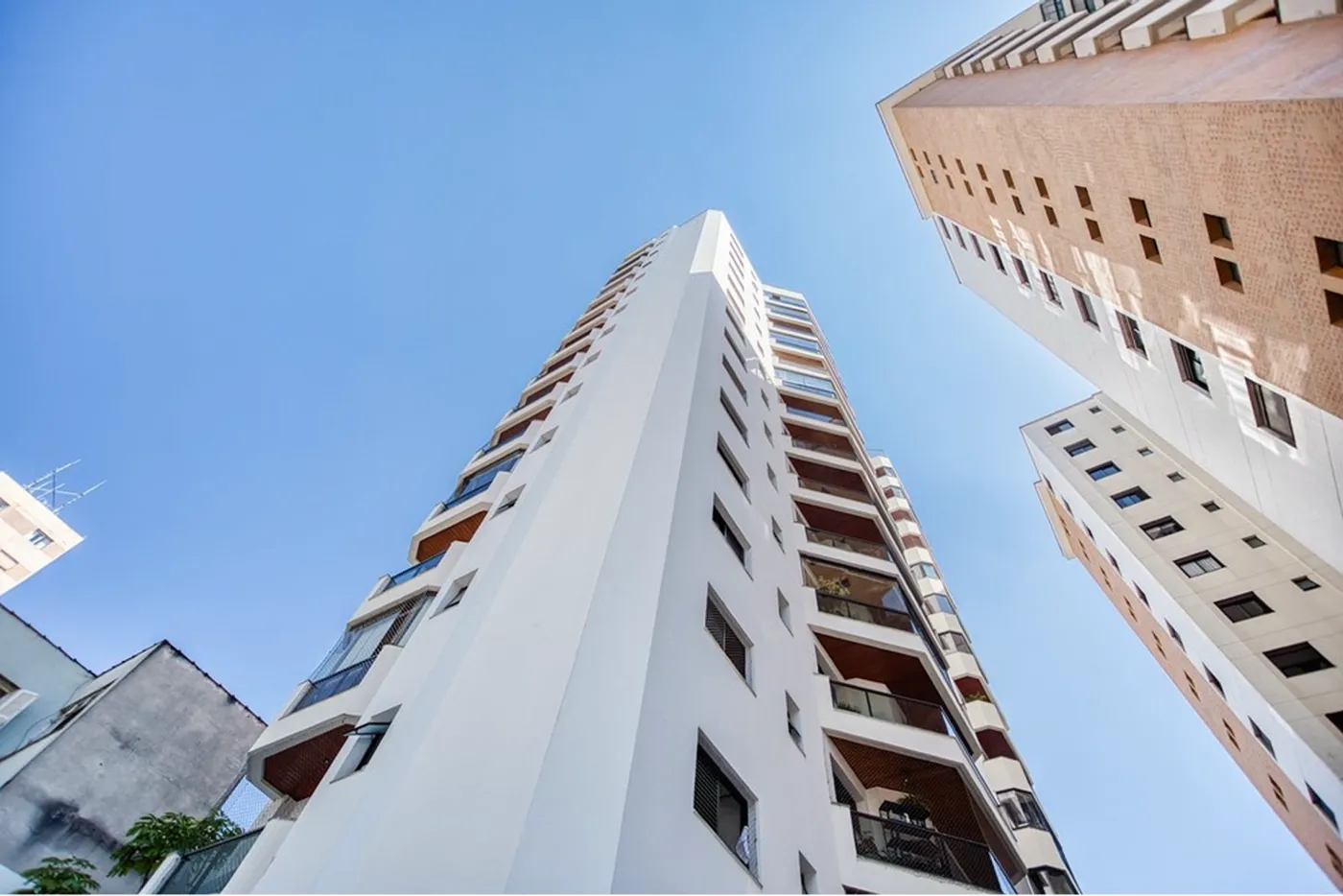 PT 1001 Apto 601081090-18 - REMAX Lepex Exclusividades