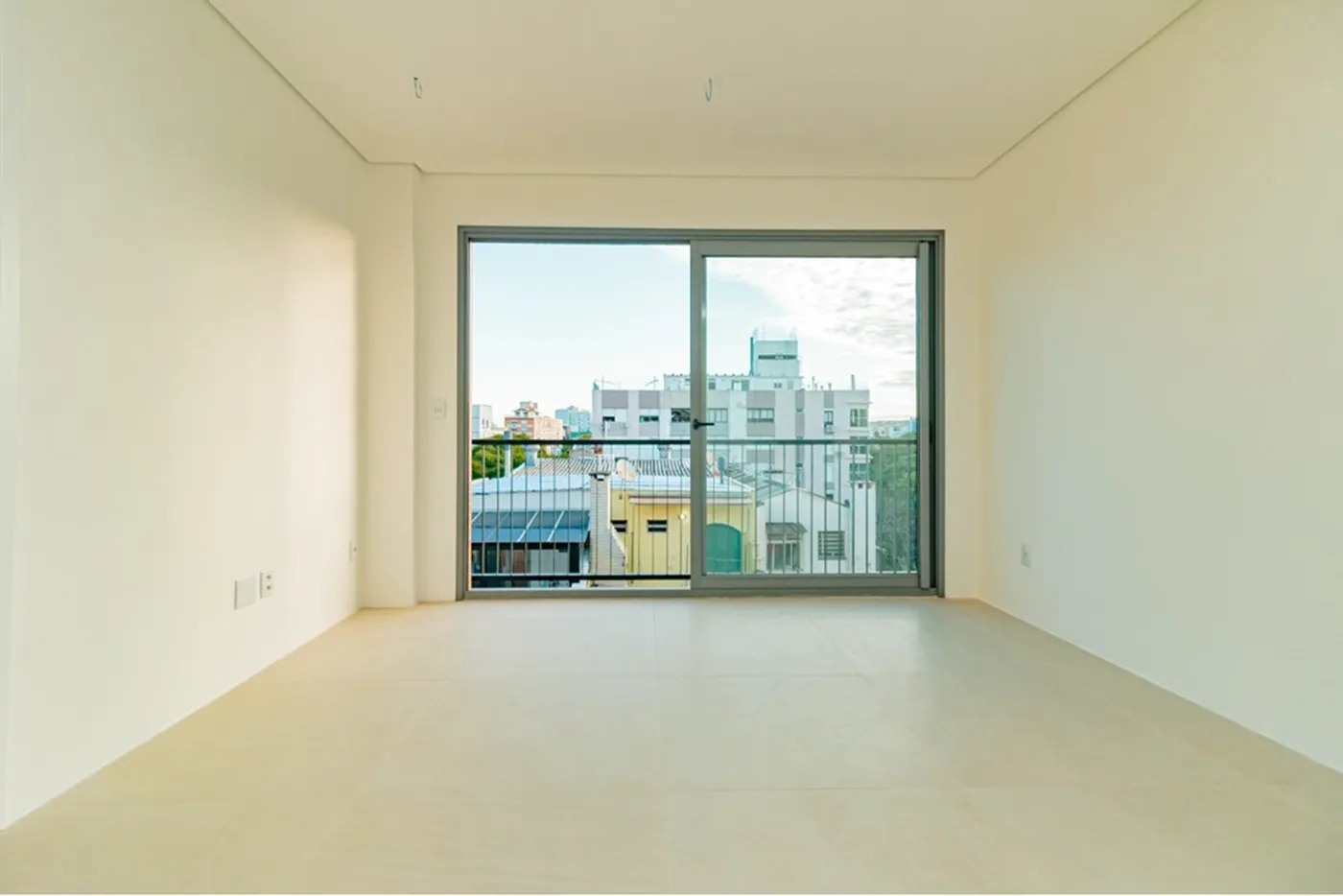 FJB 187 Apto 612491042-17 - REMAX Trend Exclusividades