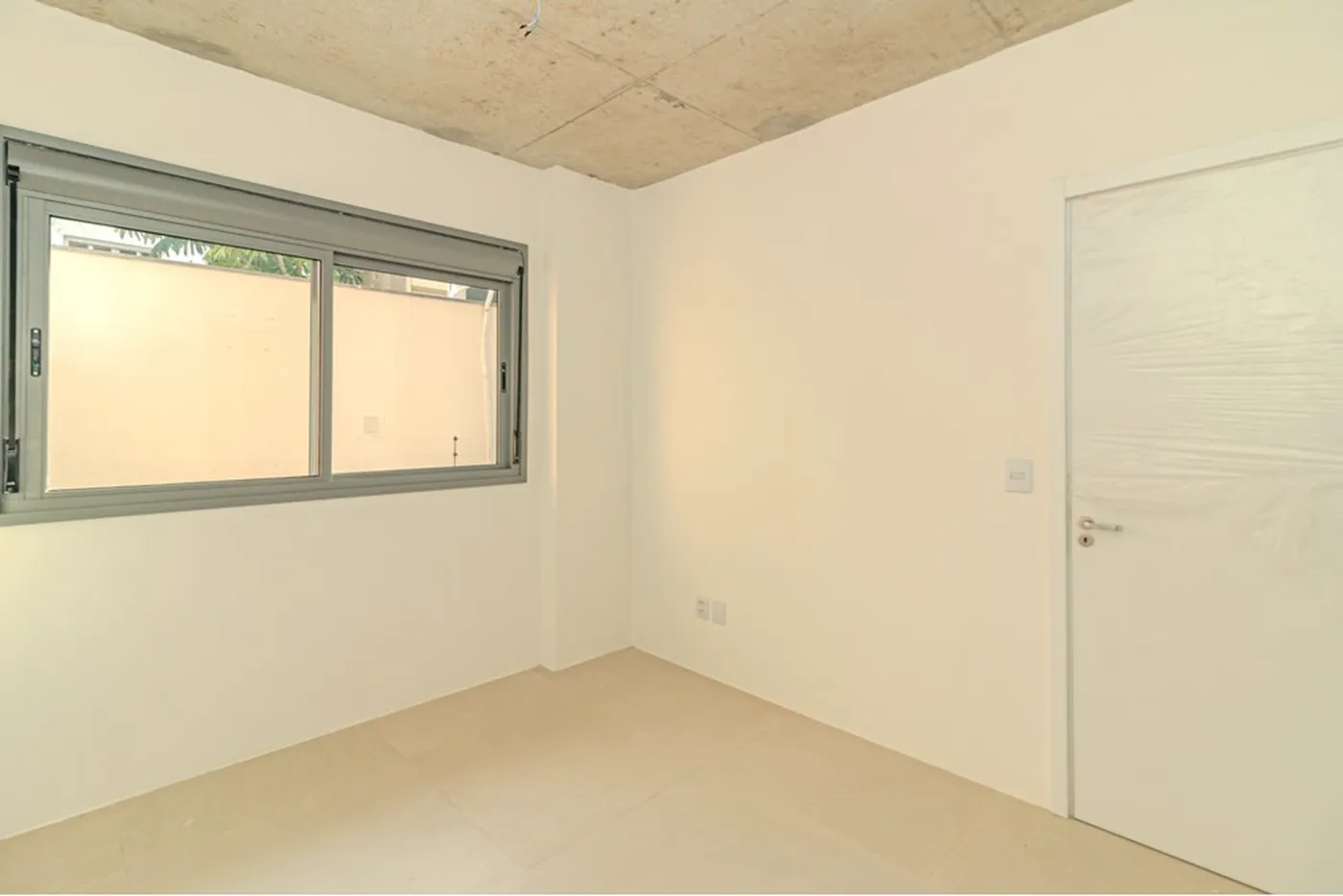 FJB 187 Apto 612491042-16 - REMAX Trend Exclusividades