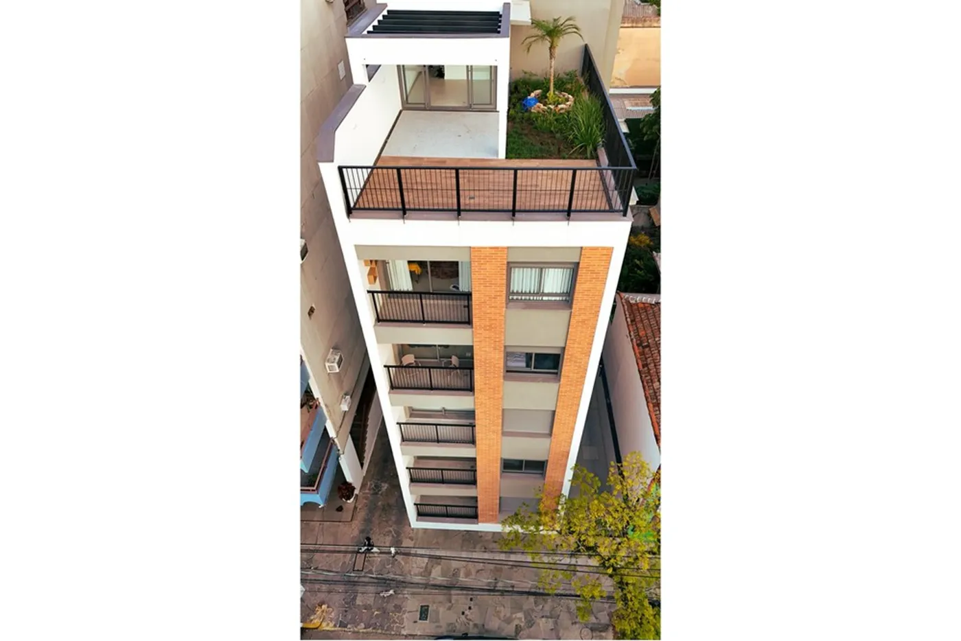 FJB 187 Apto 612491042-21 - REMAX Trend Exclusividades