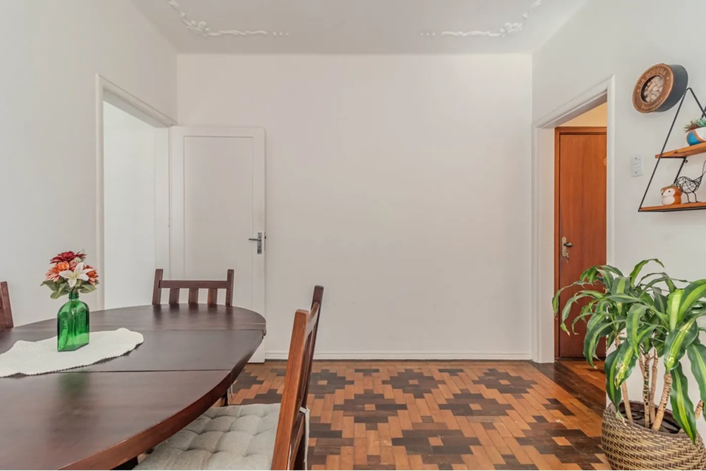BFRB 1925 Apto 610101012-19 - REMAX Tri Exclusividades