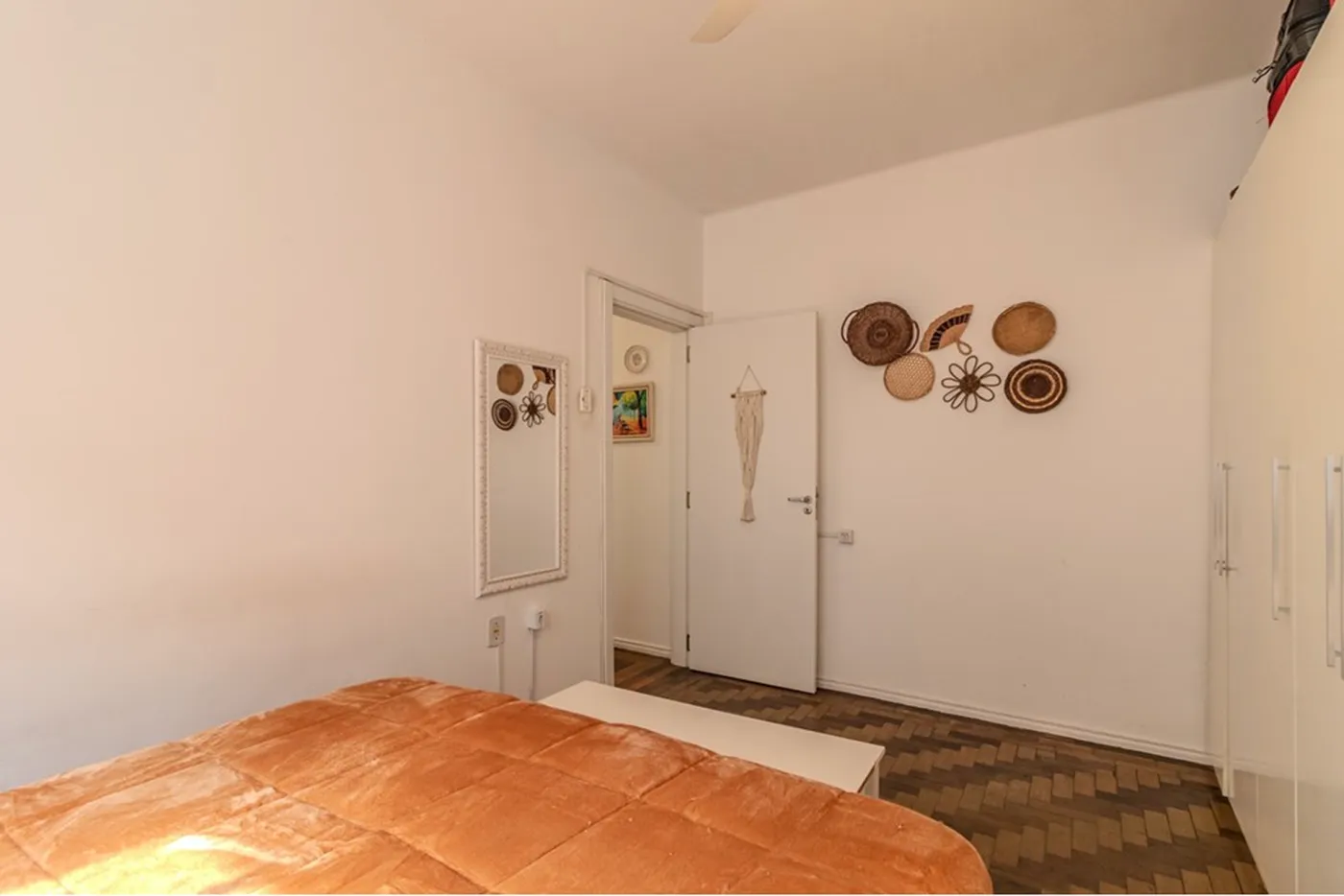 BFRB 1925 Apto 610101012-19 - REMAX Tri Exclusividades