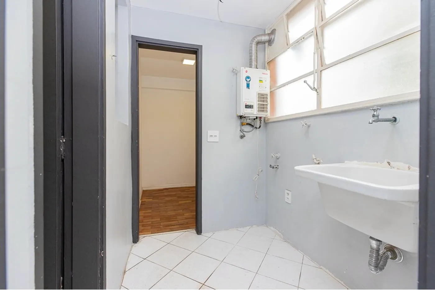 JBC 1903 Apto 601241038-62 - REMAX Ville Exclusividades