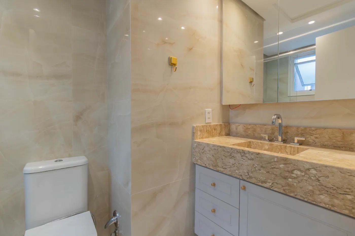 PARIGI Apto 22980 - Albert Imoveis Exclusividades
