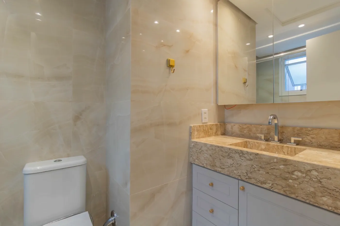 PARIGI Apto 22980 - Albert Imoveis Exclusividades