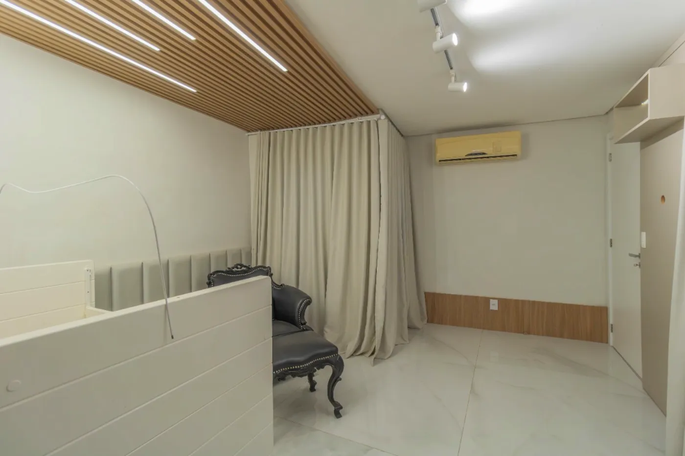 PARIGI Apto 22980 - Albert Imoveis Exclusividades