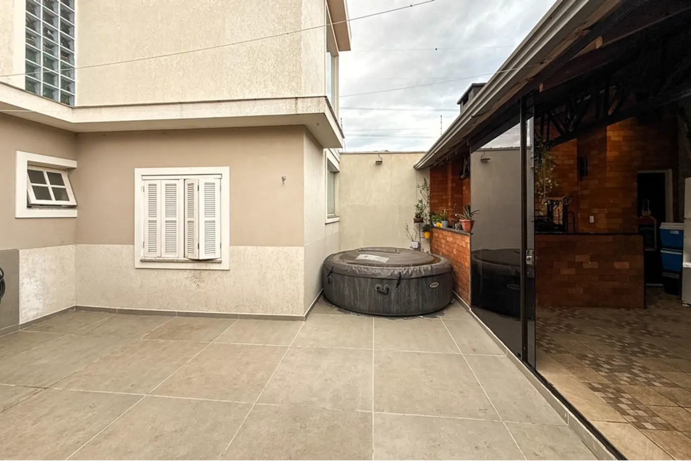 SJJMDF 115 Casa 610241038-13 - REMAX 520 Exclusividades