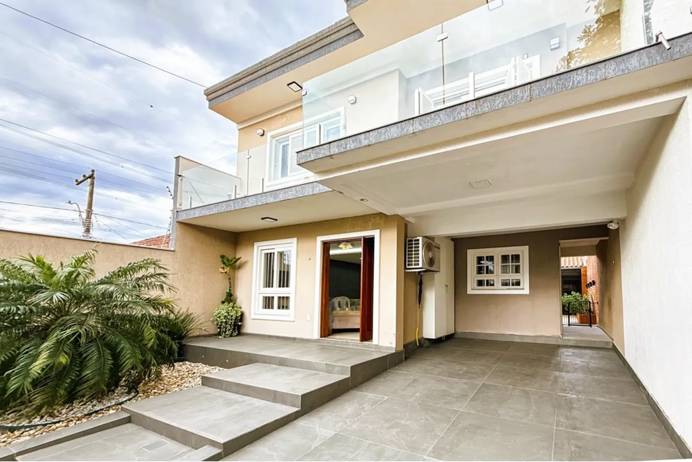 SJJMDF 115 Casa 610241038-13 - REMAX 520 Exclusividades