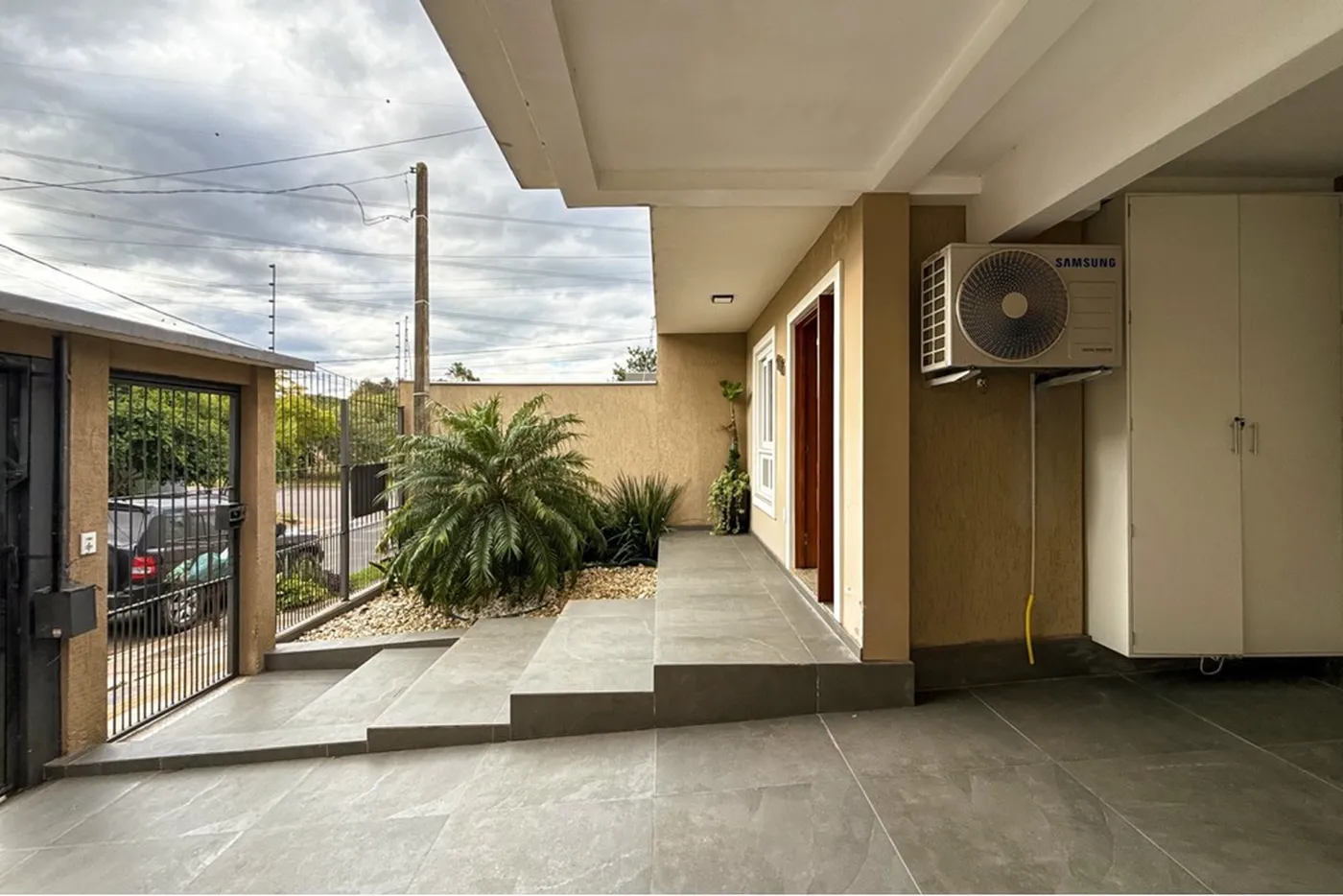 SJJMDF 115 Casa 610241038-13 - REMAX 520 Exclusividades