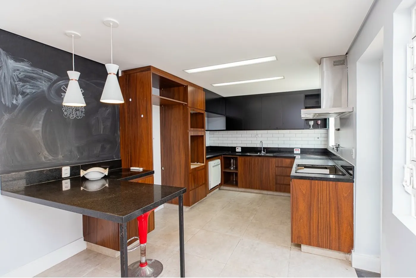 JBJADO3JB 328 601131073-10 - REMAX Ares Exclusividades