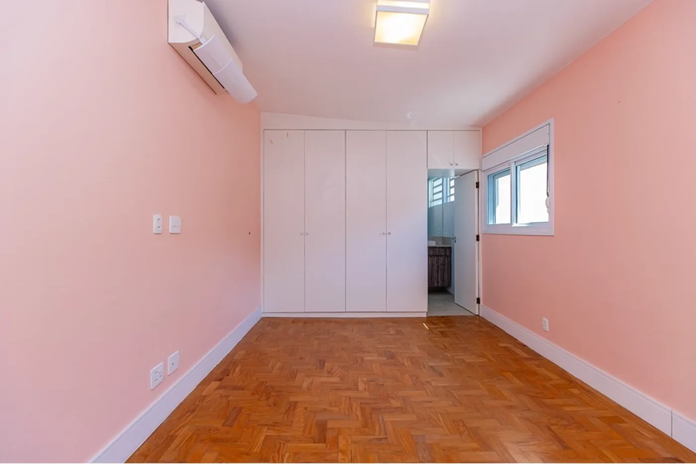 JBJADO3JB 328 601131073-10 - REMAX Ares Exclusividades
