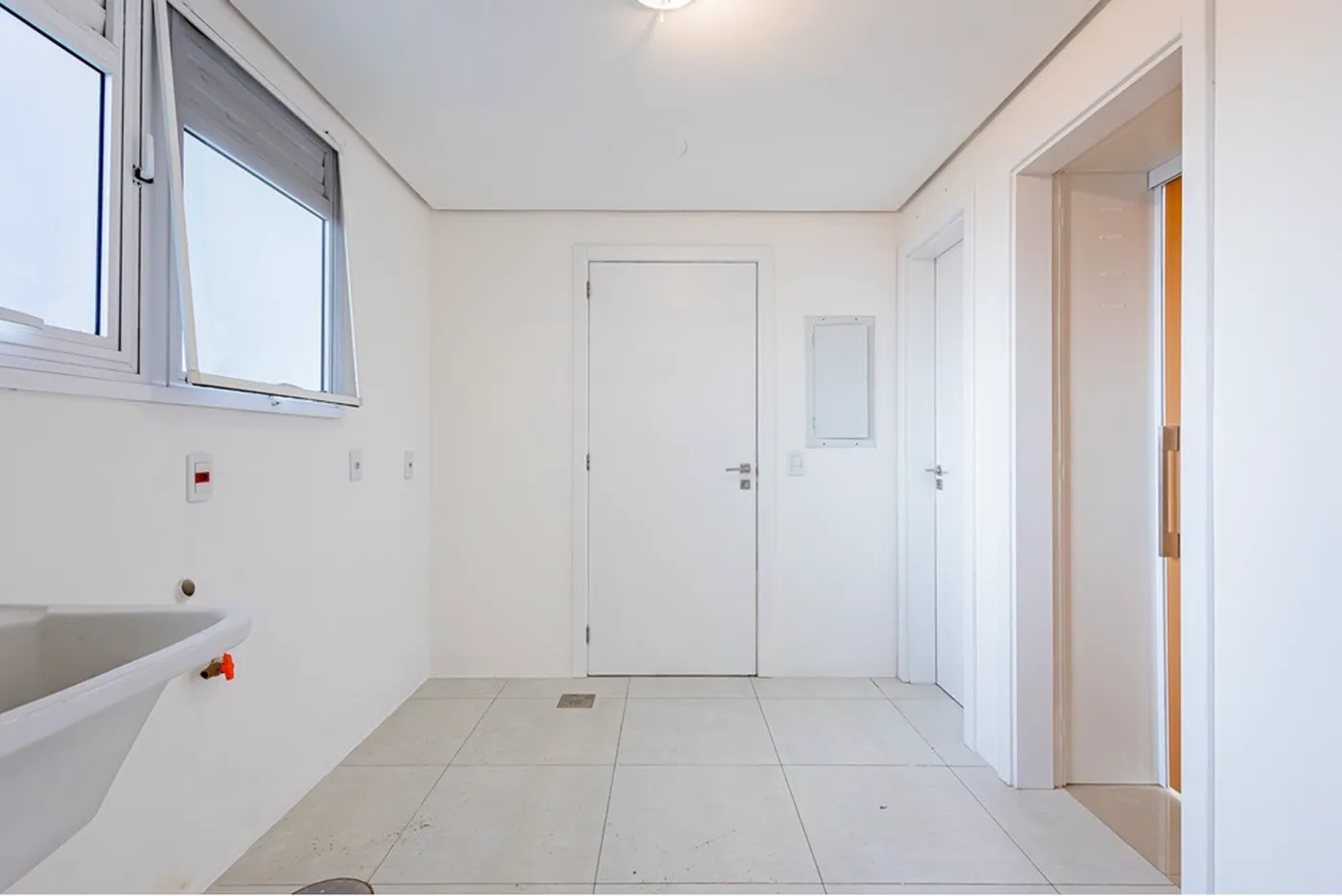 PJO 247 Apto 612521031-211 - REMAX Place Exclusividades