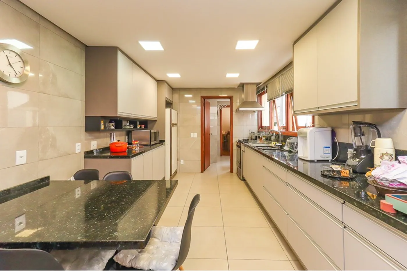 PE 127 Apto 610371003-23 - REMAX Rocket Exclusividades