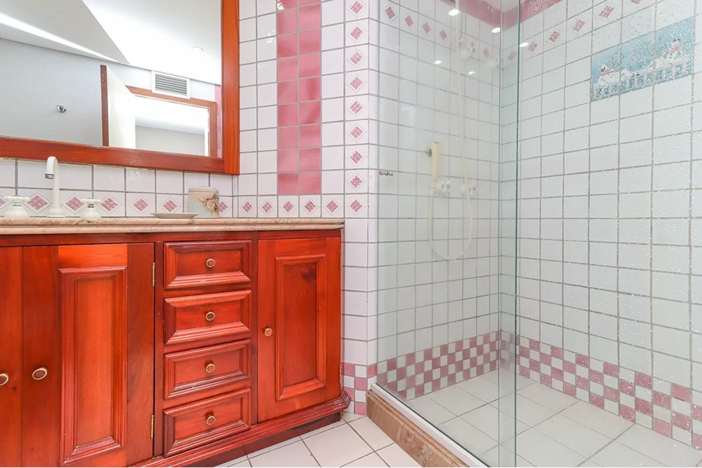 PE 127 Apto 610371003-23 - REMAX Rocket Exclusividades