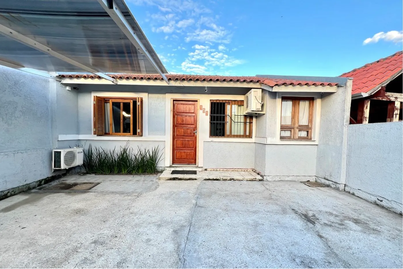SJN 151 610241023-61 - REMAX 520 Exclusividades