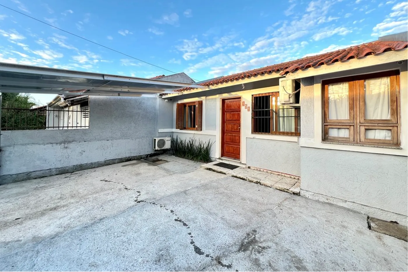 SJN 151 610241023-61 - REMAX 520 Exclusividades