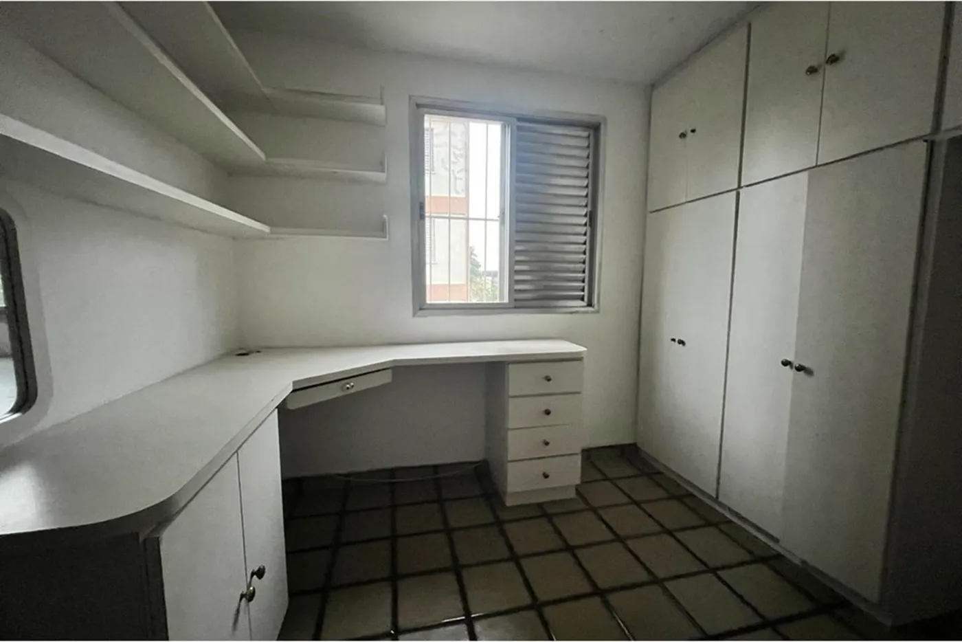 VDEDP 56 Apto 602031025-12 - REMAX Classique Exclusividades