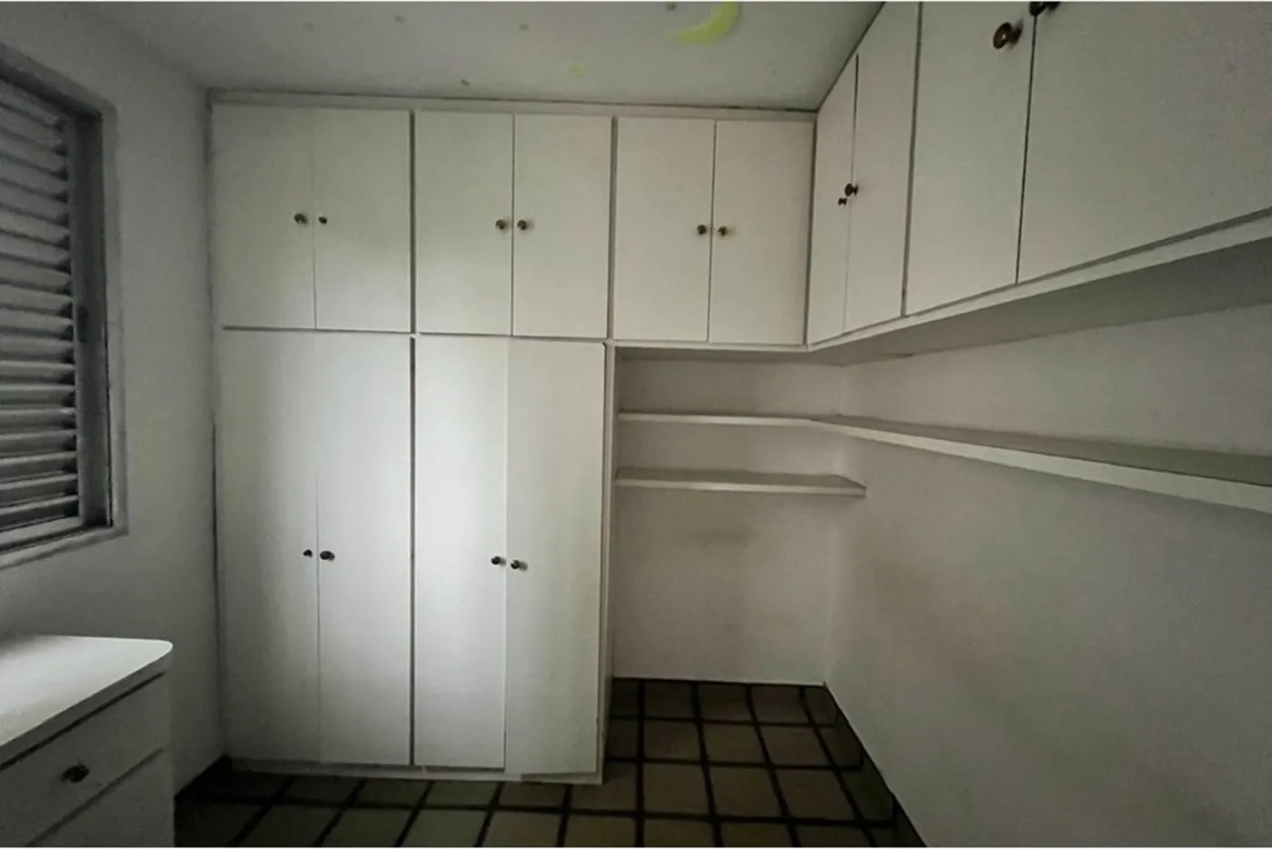 VDEDP 56 Apto 602031025-12 - REMAX Classique Exclusividades