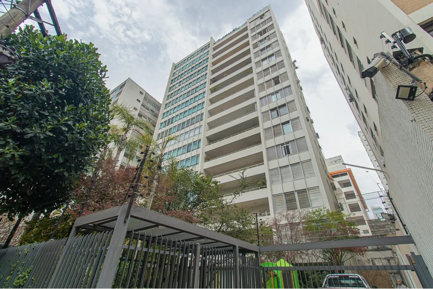 HDVF 465 Apto 601081056-46 - REMAX Lepex Exclusividades