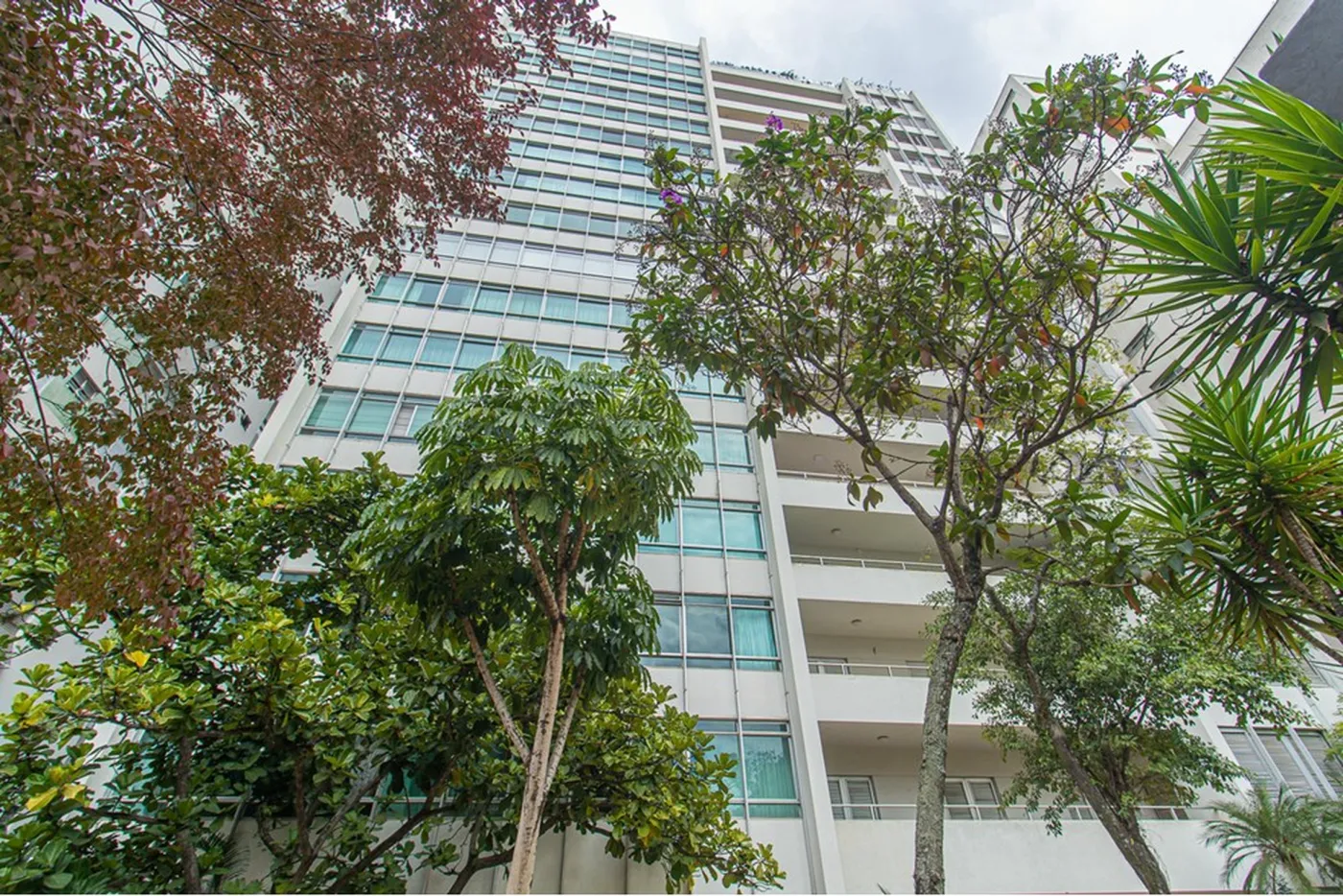 HDVF 465 Apto 601081056-46 - REMAX Lepex Exclusividades