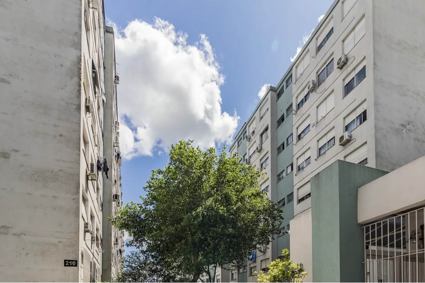 SEFRS 210 Apto 612511066-6 - REMAX Moderna Exclusividades