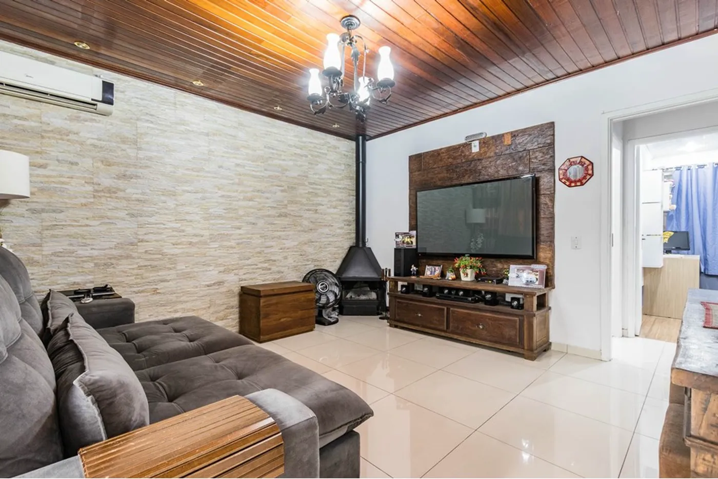 RBFL 243 Casa 612511067-1 - REMAX Moderna Exclusividades
