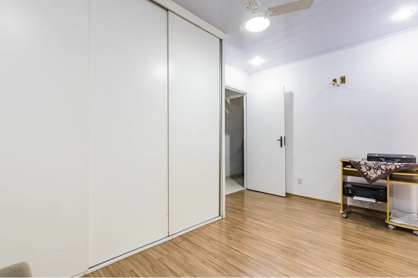 RBFL 243 Casa 612511067-1 - REMAX Moderna Exclusividades