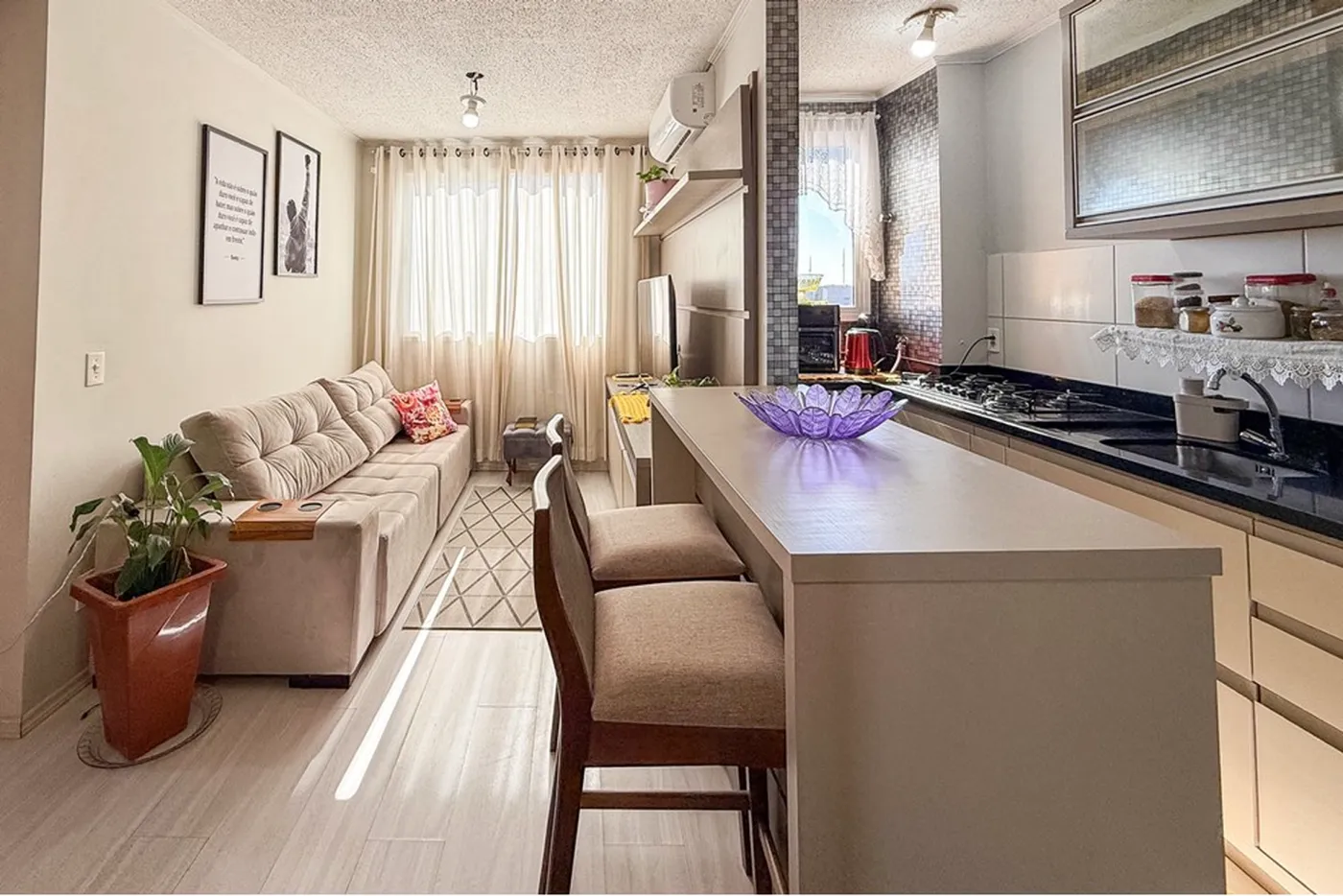 OQ 105 Apto 612651056-15 - REMAX Pillares Exclusividades