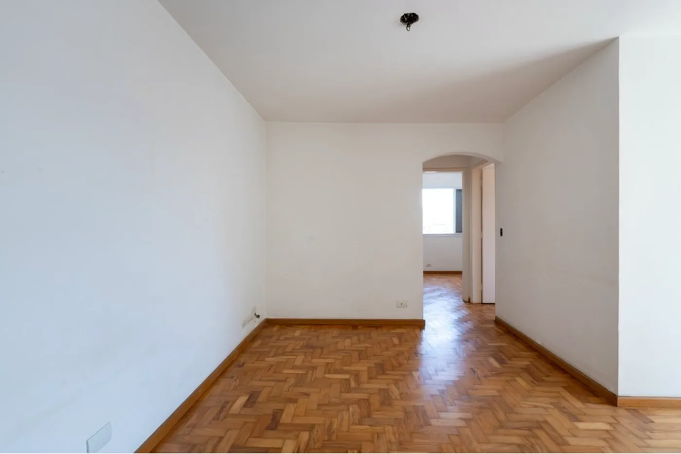 BN 155 Apto 601131015-80 - REMAX Ares Exclusividades