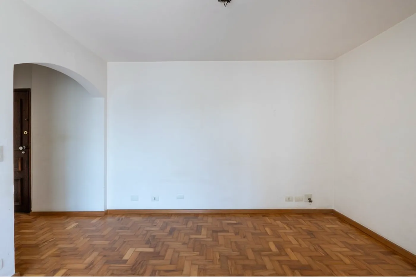 BN 155 Apto 601131015-80 - REMAX Ares Exclusividades