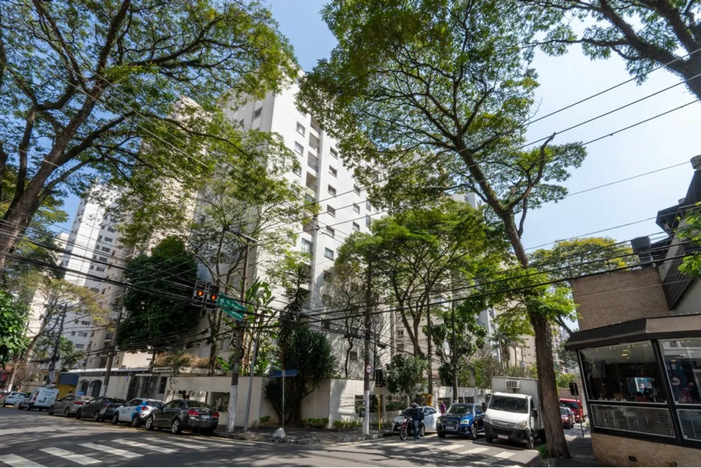 BN 155 Apto 601131015-80 - REMAX Ares Exclusividades