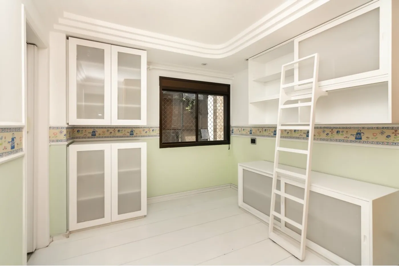 HS 429 Apto 601081048-34 - REMAX Lepex Exclusividades